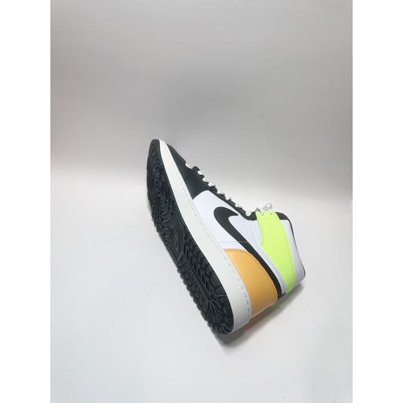 Men’s Size 10 Nike Air Jordan 1 High Golf Shoe White Black Volt Gold DQ0660-105 - Picture 3 of 5